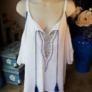 Lightweight blouse